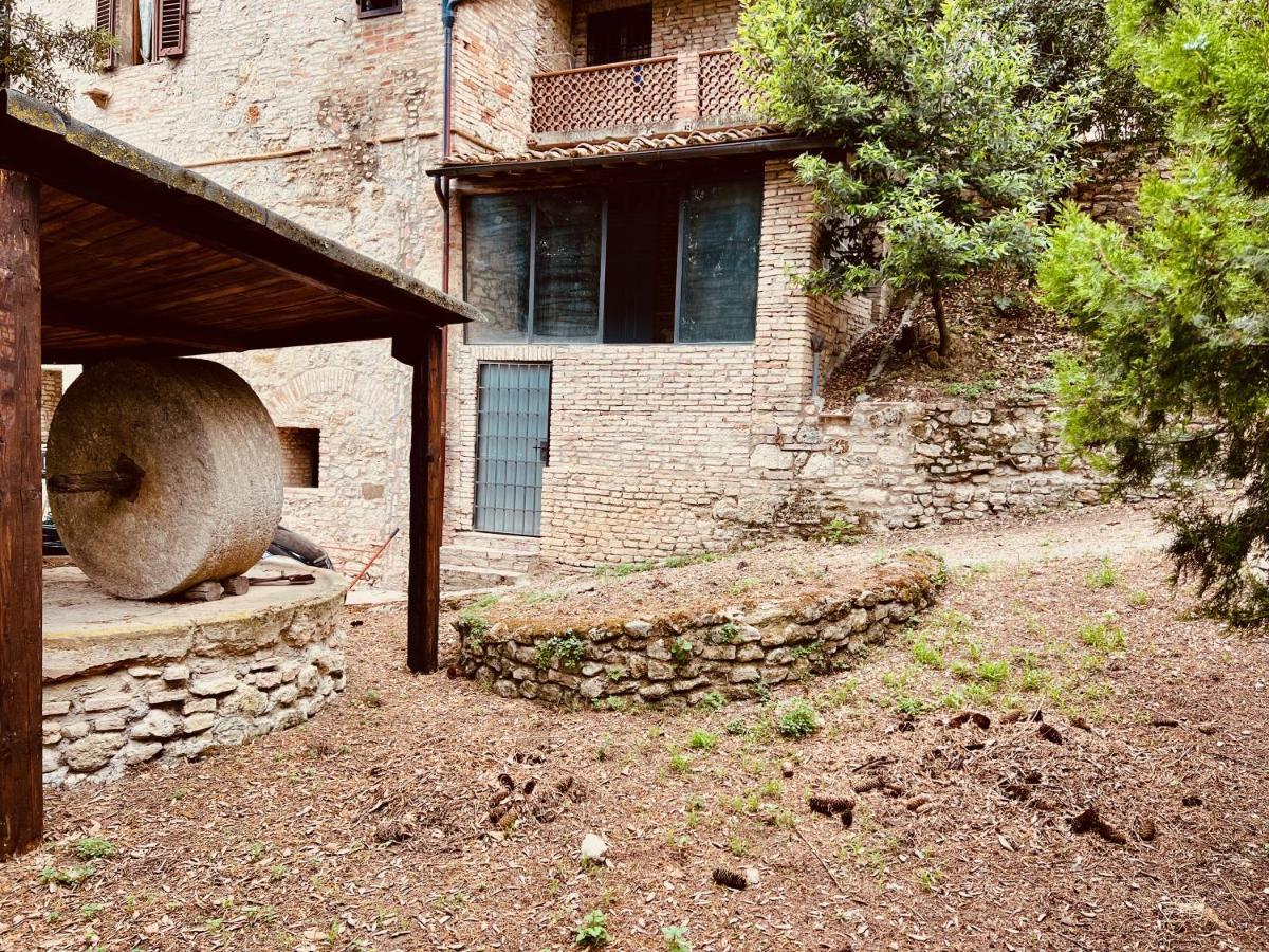 Appartement Le Fonti Di San Gimignano Extérieur photo