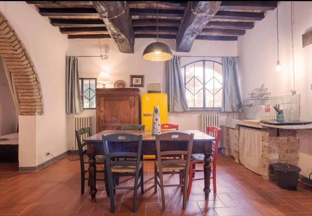 Appartement Le Fonti Di San Gimignano Extérieur photo