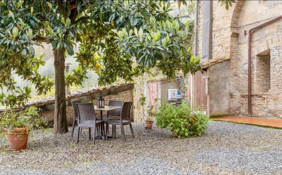 Appartement Le Fonti Di San Gimignano Extérieur photo
