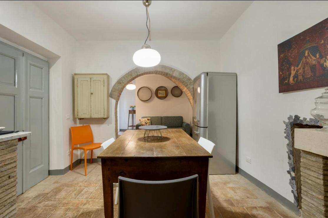 Appartement Le Fonti Di San Gimignano Extérieur photo