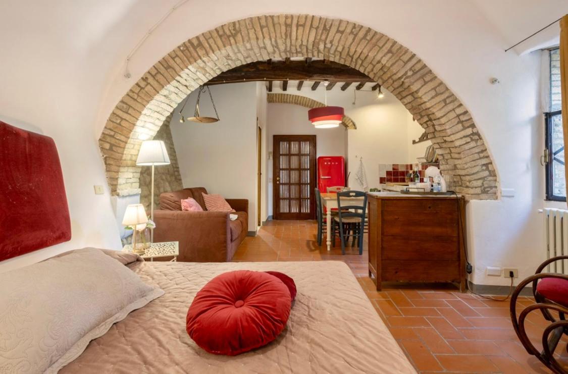 Appartement Le Fonti Di San Gimignano Extérieur photo