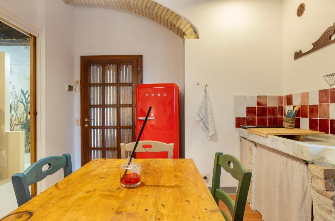 Appartement Le Fonti Di San Gimignano Extérieur photo